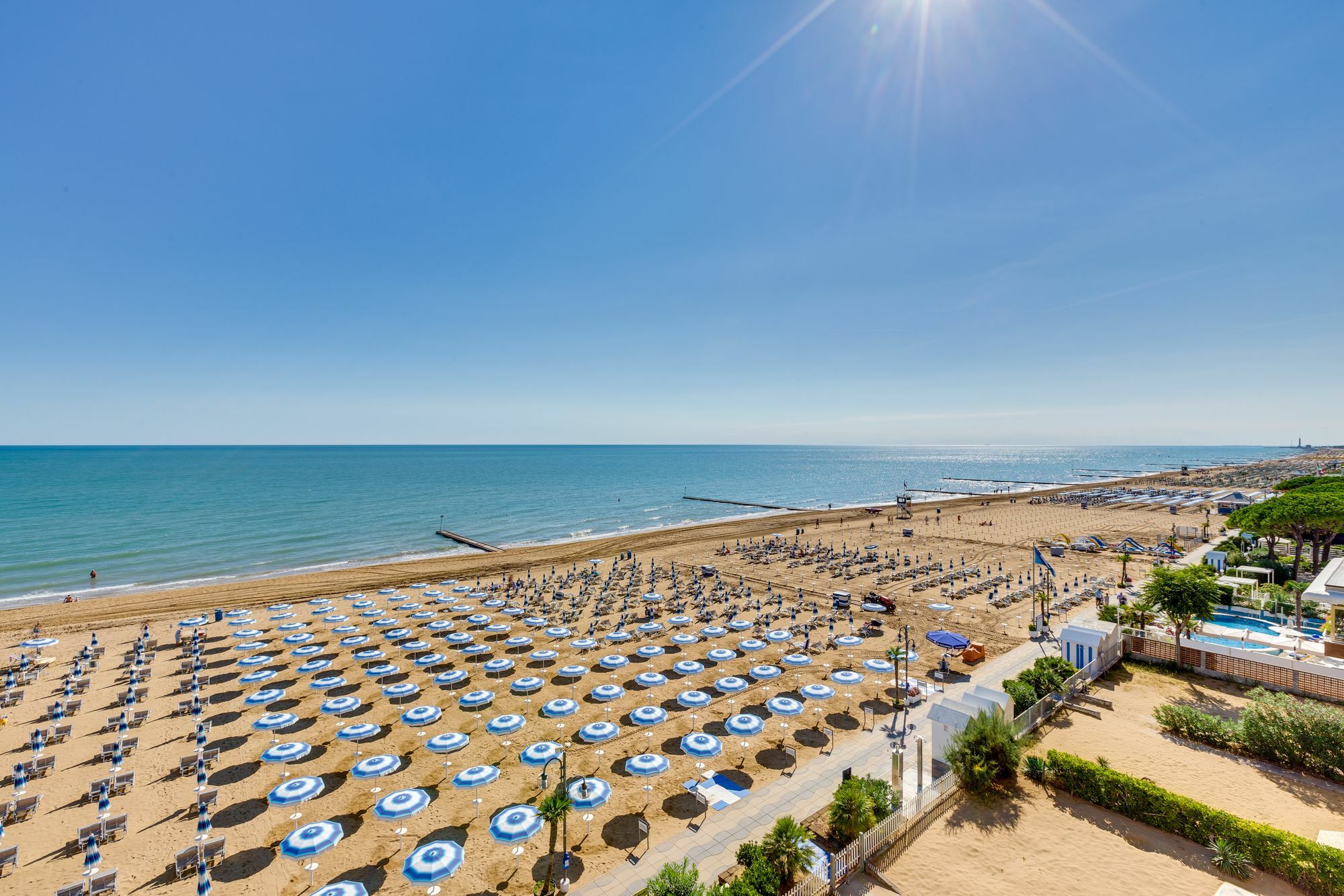 Hotel Montecarlo Lido di Jesolo Bagian luar foto